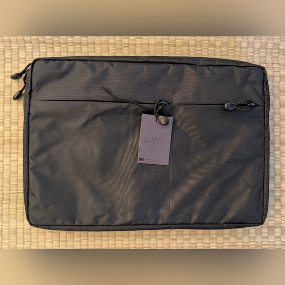 BlackMile Other - NWT Black Mile Covert Laptop Bag Black Dyneema Made in USA